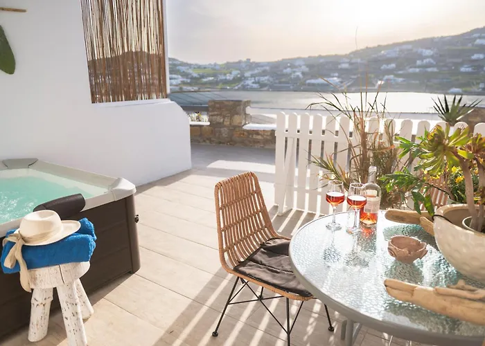 Sunlight Ornos Suites, Private Hot Tub Apartment Mykonos Town