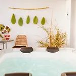 Sunlight Ornos Suites, Private Hot Tub *