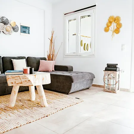 Sunlight Ornos Suites, Private Hot Tub Διαμέρισμα